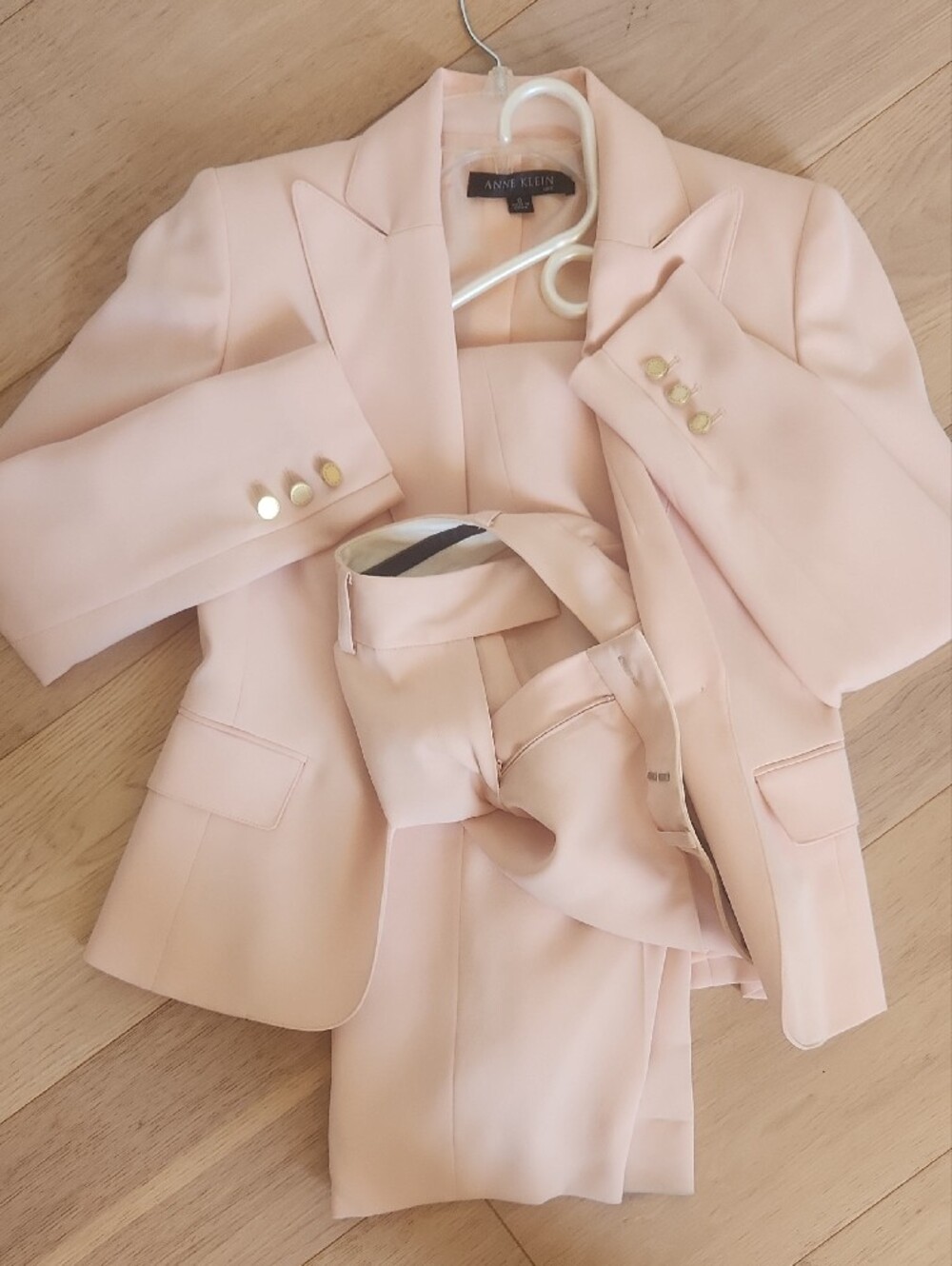 Set Suit Jacket And Pants. - Picture 5 of 10